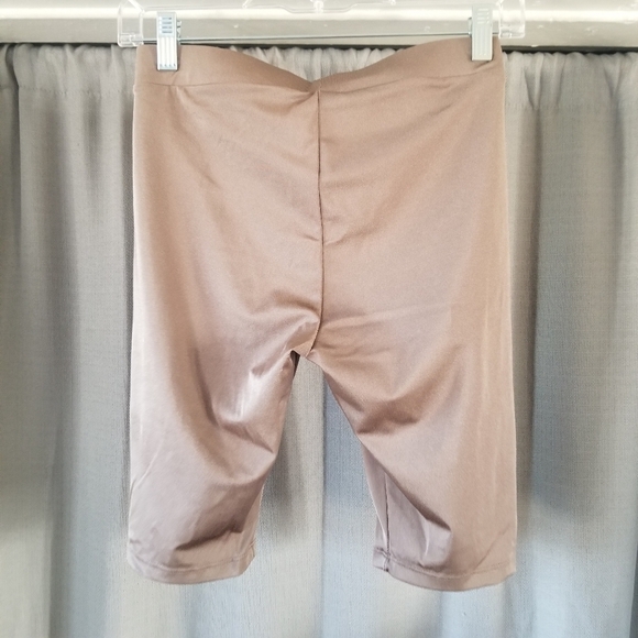 Zara | Bike Shorts - Picture 2 of 8